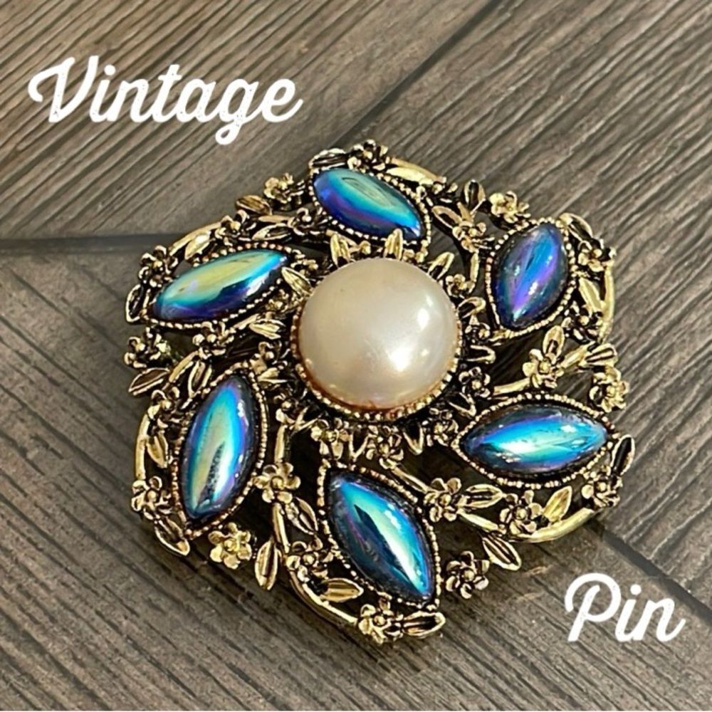 Vintage Antique Gold Victorian Style Pin with Faux Pearl & Oil Slick Gems